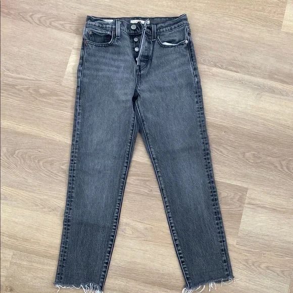 Levi’s WEDGIE Jeans - Picture 2 of 7